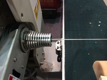 Kompleks Vacuum Tabel Jenis Osilasi Pisau Contour Cutter Untuk Memory Foam