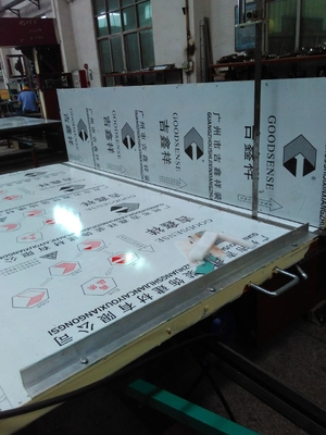 Pemotong Busa Vertikal Blok Polyurethane Manual DTLQ-4L 1.74kw