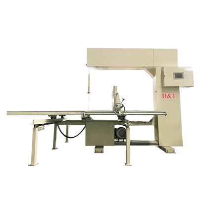 Spons Otomatis Mesin Pemotong Vertikal Pengontrolan CNC