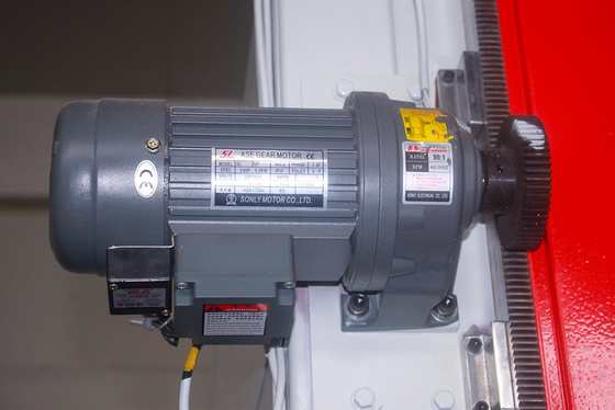 1.74kw 1200mm Tinggi PU Busa Mesin Pemotong Vertikal CE In Sheet