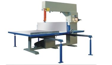Matress Sponge Vertikal Cutting Machine Dengan Linear Panduan Posisi Handwheel 1.74kw