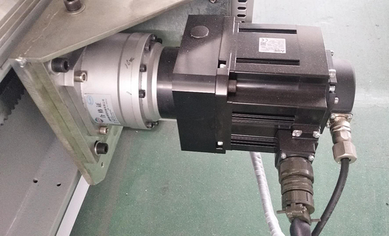 Mesin Pemotong Kontur CNC Bentuk 2D Horizontal Untuk Poliuretan