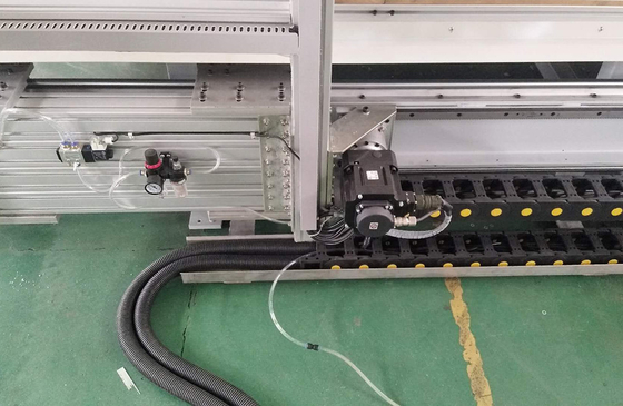 Mesin Pemotong Kontur CNC Foam Digital Untuk Polyurethane / Rock Wool