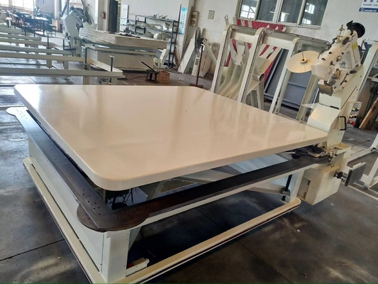 Rantai Stitch Auto Flipping Mattress Tape Ujung Mesin jahit Adjustable Kepala jahit
