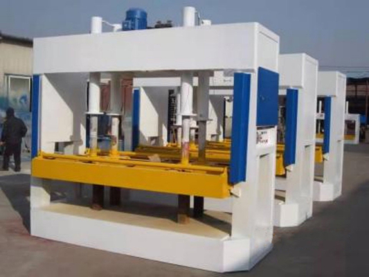 China Hidrolik Mesin Cold Pressing Untuk Pintu Kayu Membuat 50 Ton 1250 * 1500mm