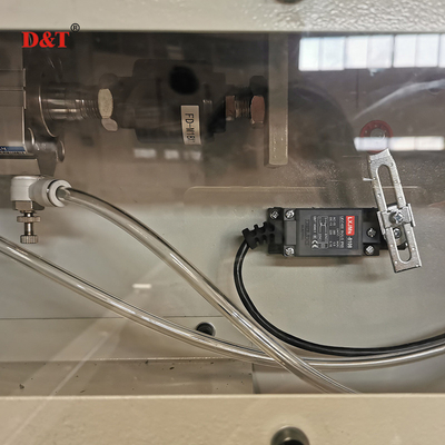 Precision PU Foam Cutting Machine Untuk Rock Wool PIR EVA Vertical Cutter 5 Roda