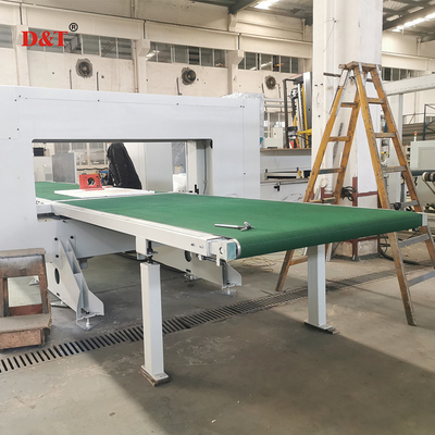 5 Roda Fast Wire Precision PU Foam Cutting Machine Untuk Rock Wool PIR EVA Vertical Cutter