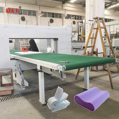 Precision PU Foam Cutting Machine Untuk Rock Wool PIR EVA Vertical Cutter 5 Roda