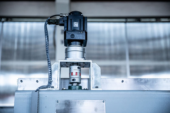 Pisau Ganda 10m / Min Mesin Pemotong CNC DTC-SD2012 10kw