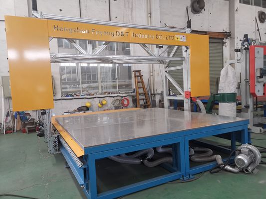 Mesin Pemotong Busa 3D CNC Untuk Busa Kaku Dan Semi-Kaku Dengan Meja Kerja Vakum