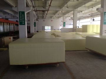 Tinggi Effeiciency Sponge Foam Line Produksi Penuh Horizontal Automatic berkelanjutan