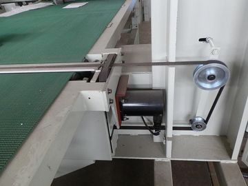 Tinggi Precison CNC Contour Foam Cutting Machine Untuk Latex / Sponge