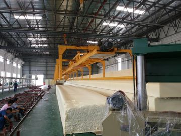 Horizontal berkelanjutan Foam Unit Mesin Produksi Line Clamp Panjang Foam Blok